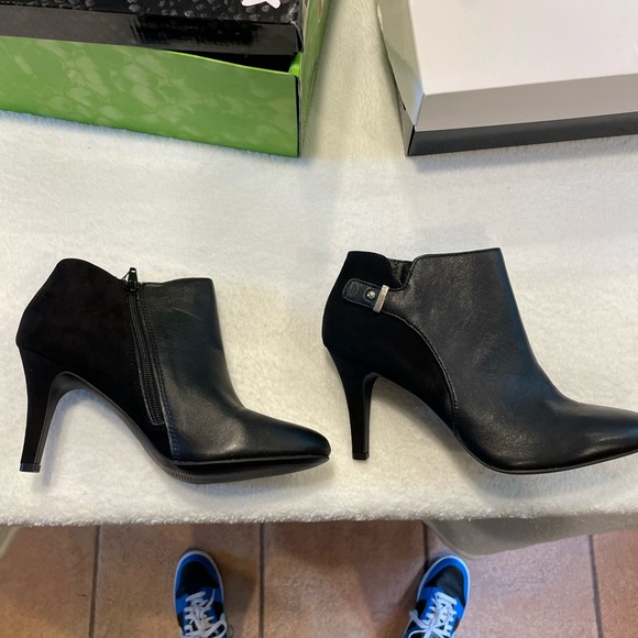 Sam Edelman Shoes - New with tags Sam Edelman Athletic Sit Fall Booties